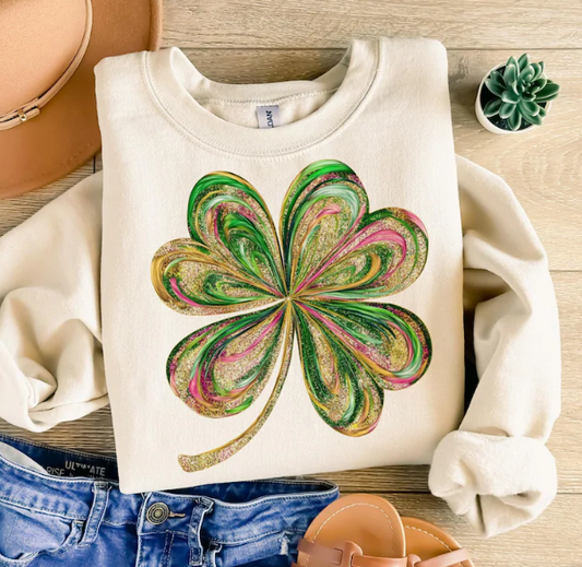 Glitter shamrock